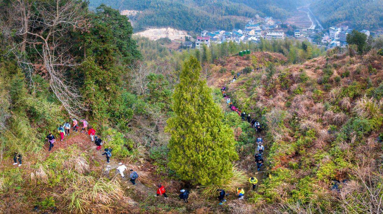 关于乡村特色越野跑，体验最原生态的运动魅力的信息