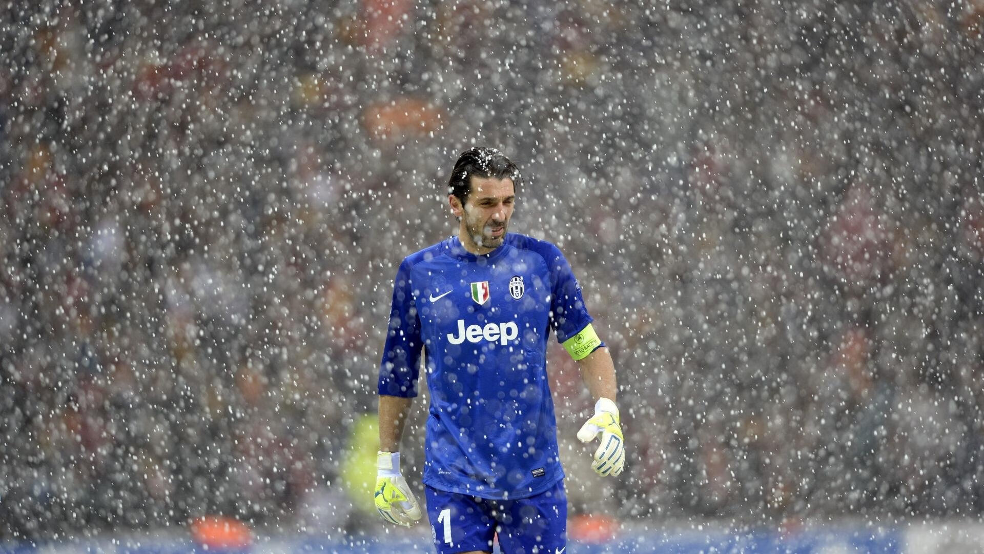 开云平台-决赛惜败西班牙，夺银之战结束传奇，西班牙夺冠之路