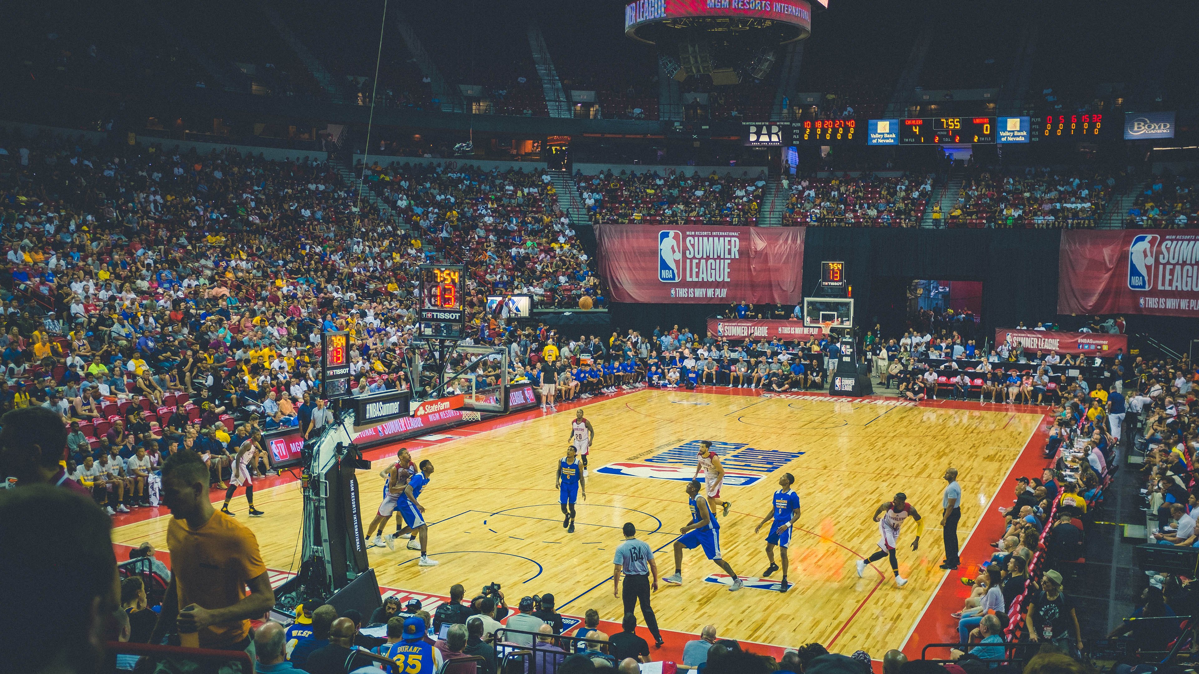 开云中国-_勇士队再现神射手本色，攻势凌厉_，勇士队伍